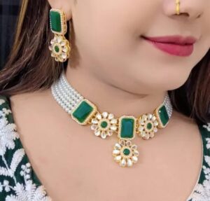 Beautiful Mark Fancy Kundan Beads Choker Necklace